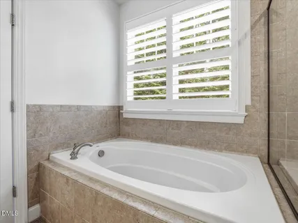 $1,100,000 | 205 Park Bluff Drive, Chapel Hill, NC 27517