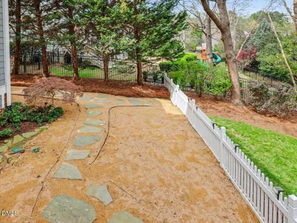 $1,100,000 | 205 Park Bluff Drive, Chapel Hill, NC 27517