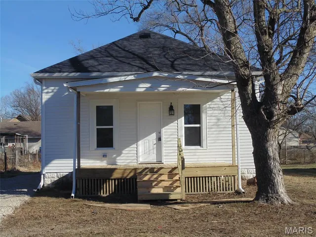 $109,000 | 708 South Jefferson Street, Litchfield, IL 62056