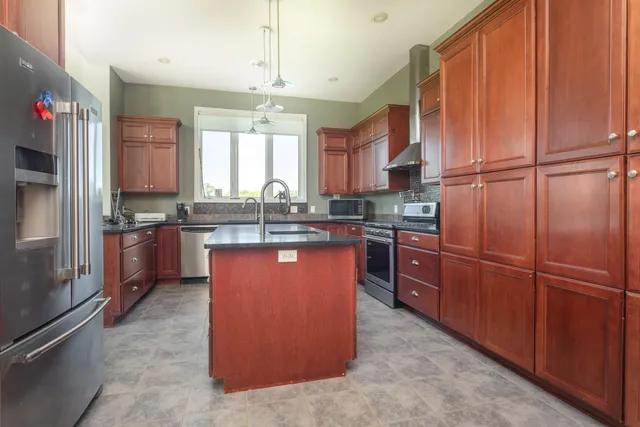 $524,900 | 18993 County Road 4, Osakis, MN 56360