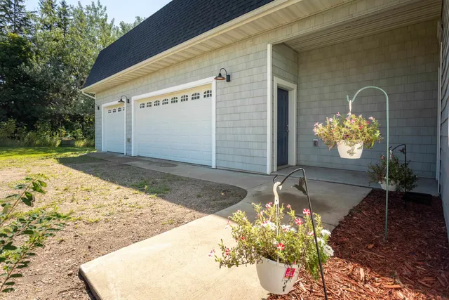 $524,900 | 18993 County Road 4, Osakis, MN 56360