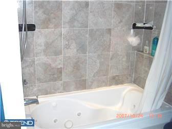9 Overhill Road Upper Darby, PA 19082 - Photo 8 of 12