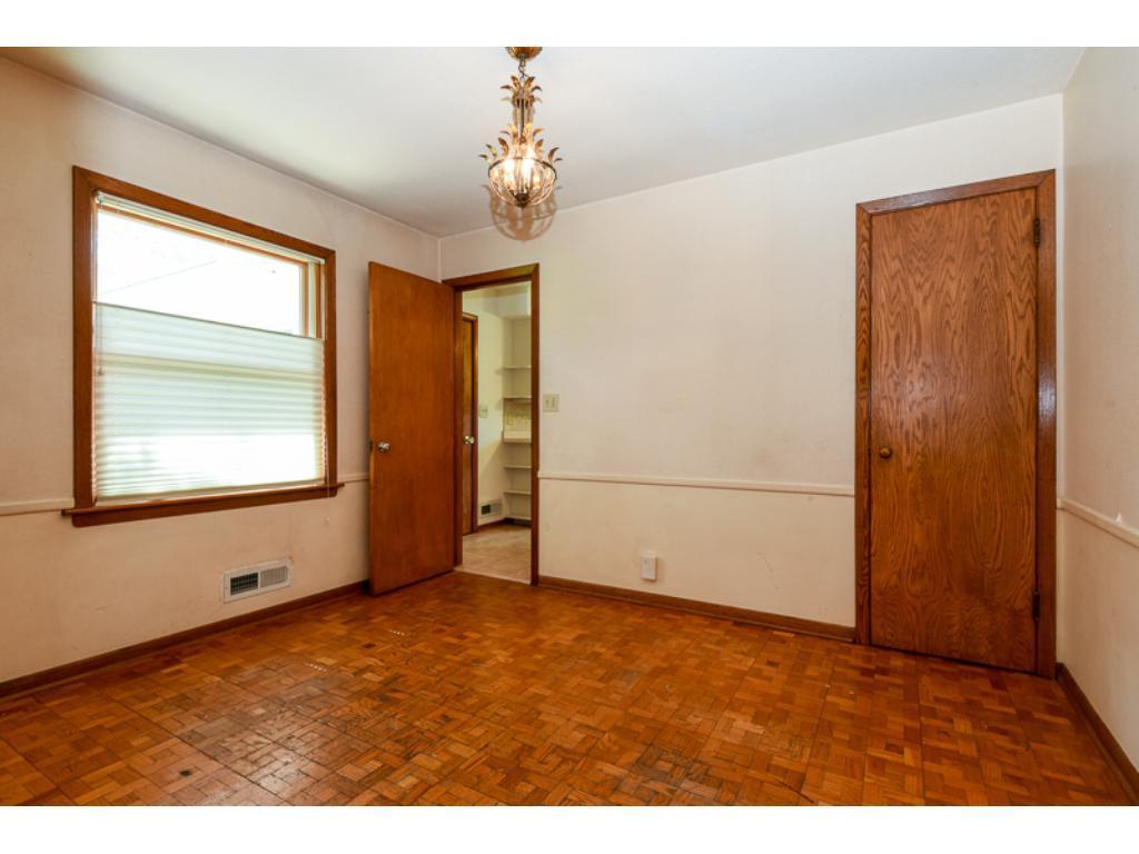 4725 Valley View Road Edina, MN 55424 - Photo 6 of 12