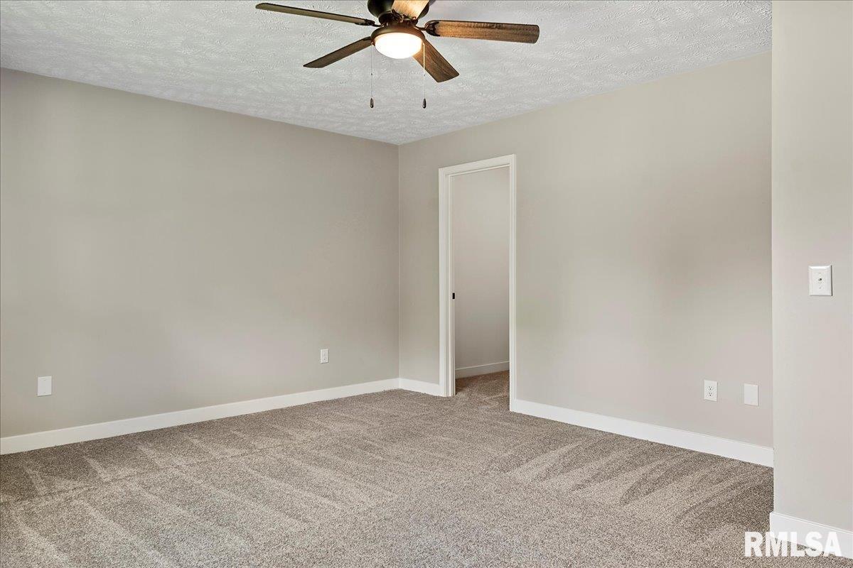 3101 Cascade Drive Springfield, IL 62704 - Photo 21 of 39 Gallery Image 21