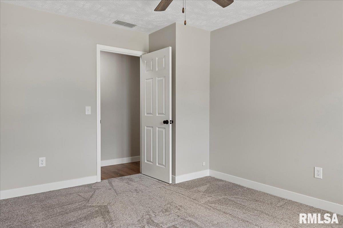 3101 Cascade Drive Springfield, IL 62704 - Photo 24 of 39 Gallery Image 24