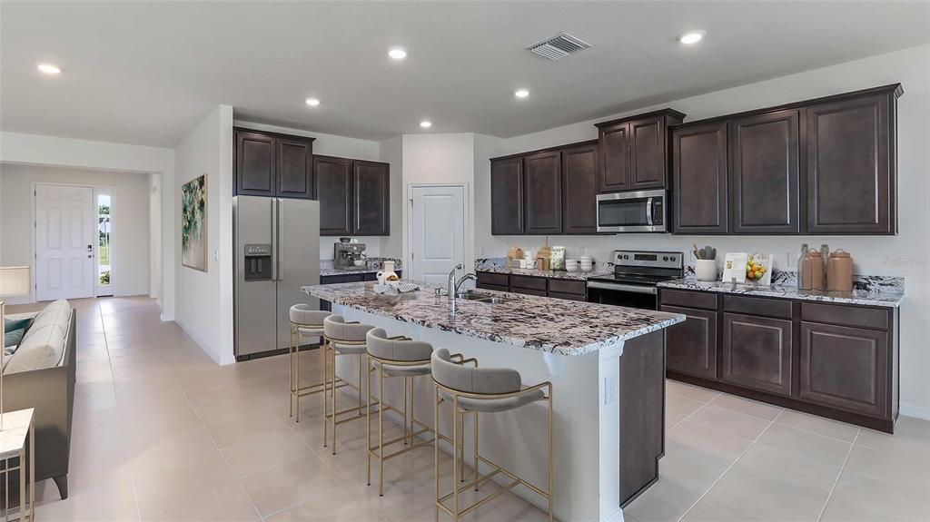 17923 Gander Terrace Lakewood Ranch, FL 34211 - Photo 2 of 40