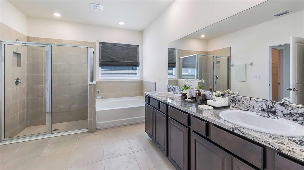 17923 Gander Terrace Lakewood Ranch, FL 34211 - Photo 7 of 40