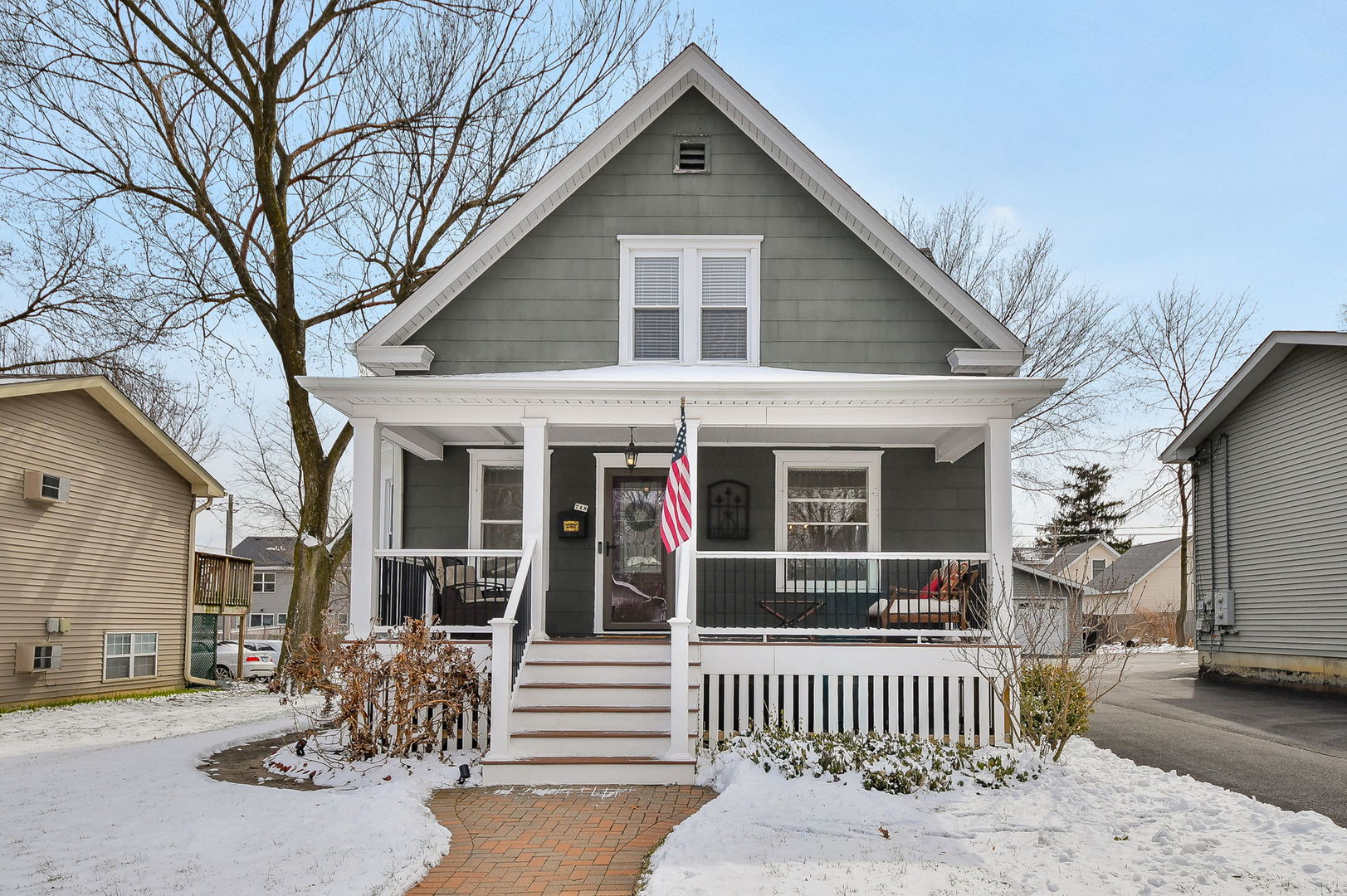 718 North Street Geneva, IL 60134 - Photo 2 of 26