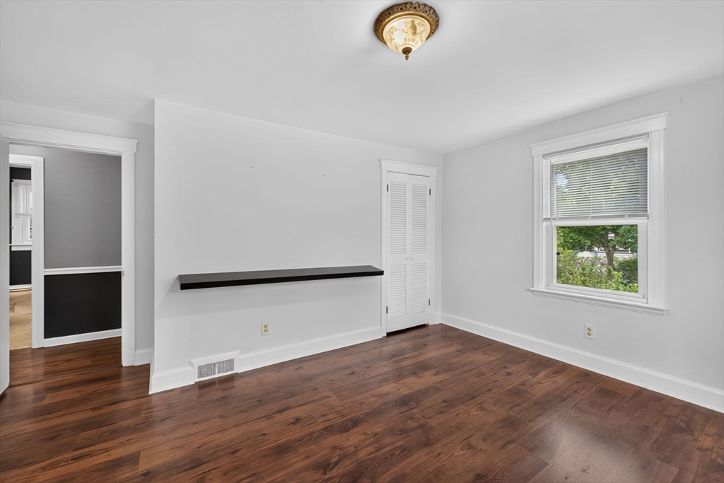 414 Archer Street Fall River, MA 02720 - Photo 24 of 36