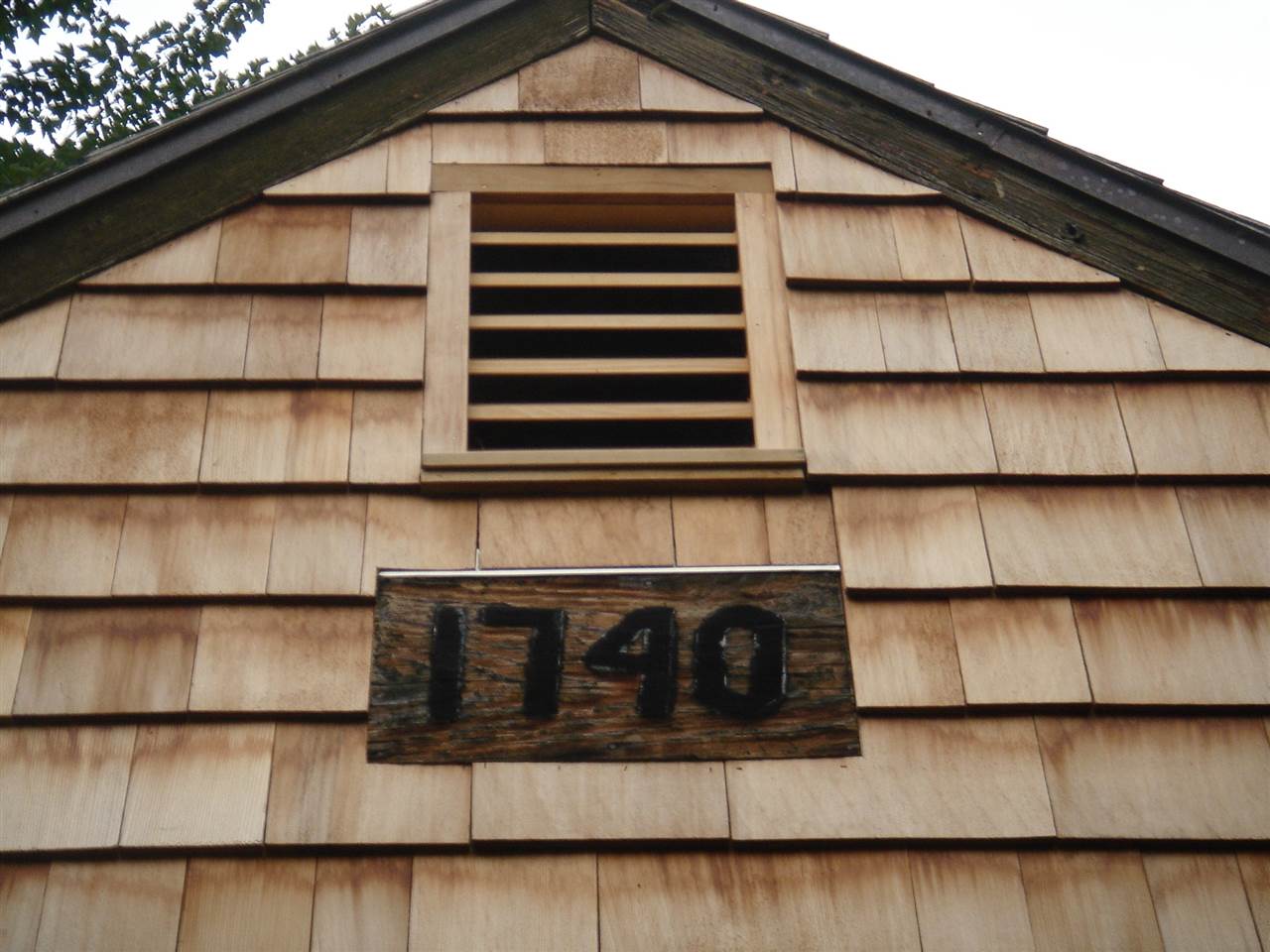 67 Thornton Road Nashua, NH 03063 - Photo 2 of 27 Gallery Image 2
