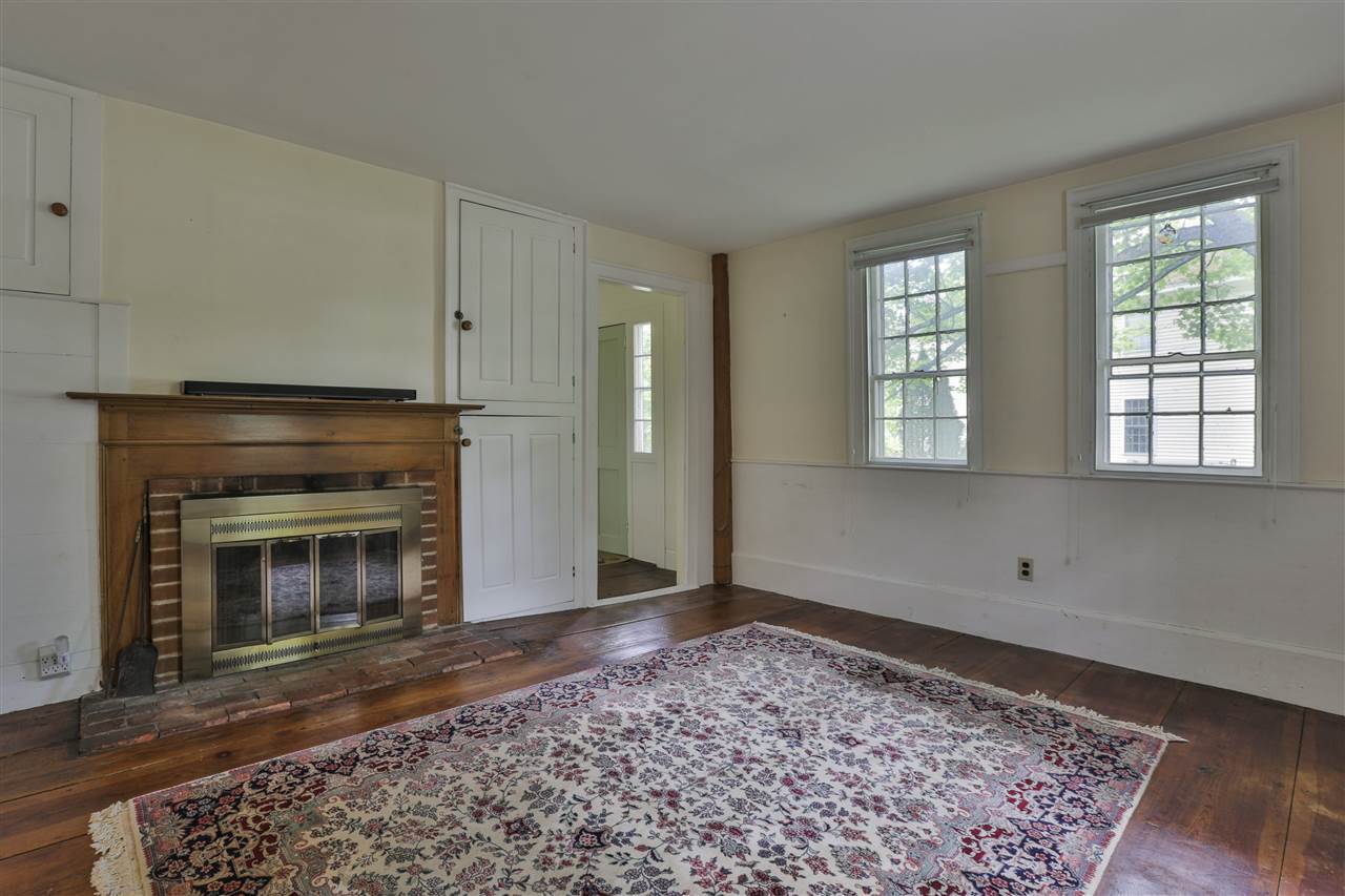 67 Thornton Road Nashua, NH 03063 - Photo 14 of 27 Gallery Image 14