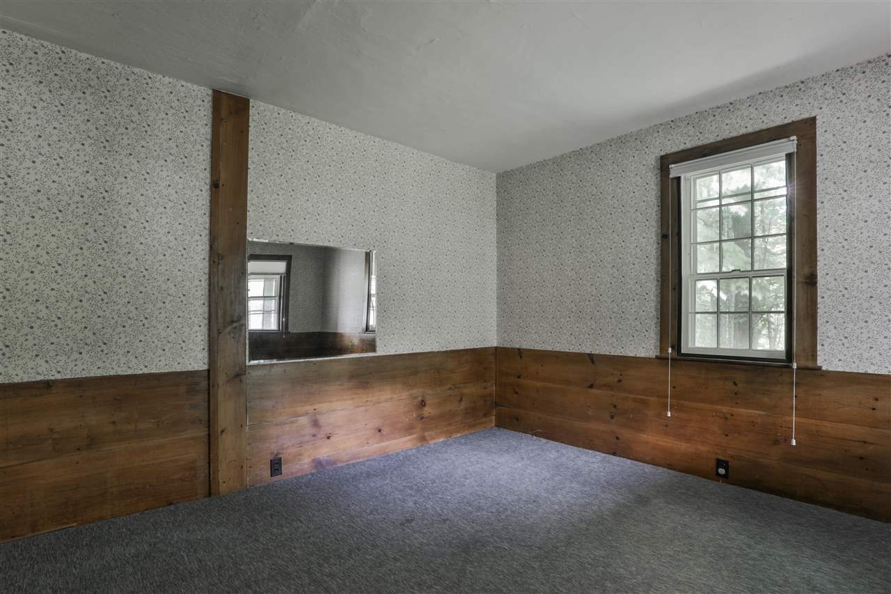 67 Thornton Road Nashua, NH 03063 - Photo 18 of 27 Gallery Image 18