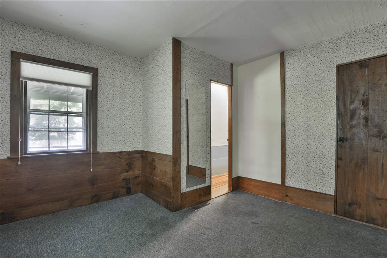 67 Thornton Road Nashua, NH 03063 - Photo 19 of 27 Gallery Image 19