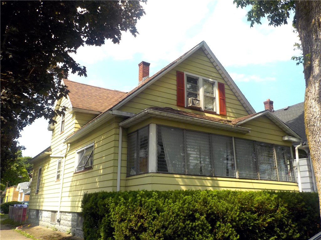 44 Peckham Street Rochester, NY 14621 - Photo 1 of 15
