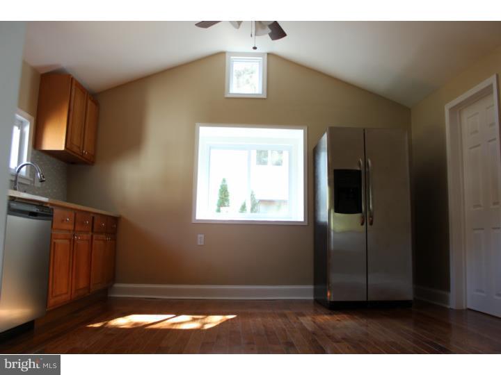 1102 Terrace Road Willow Grove, PA 19090 - Photo 7 of 18 Gallery Image 7