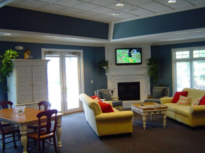 18400 North Ridge Court, Unit 1 Spring Lake, MI 49456 - Photo 15 of 17 Interior of Clubhouse
