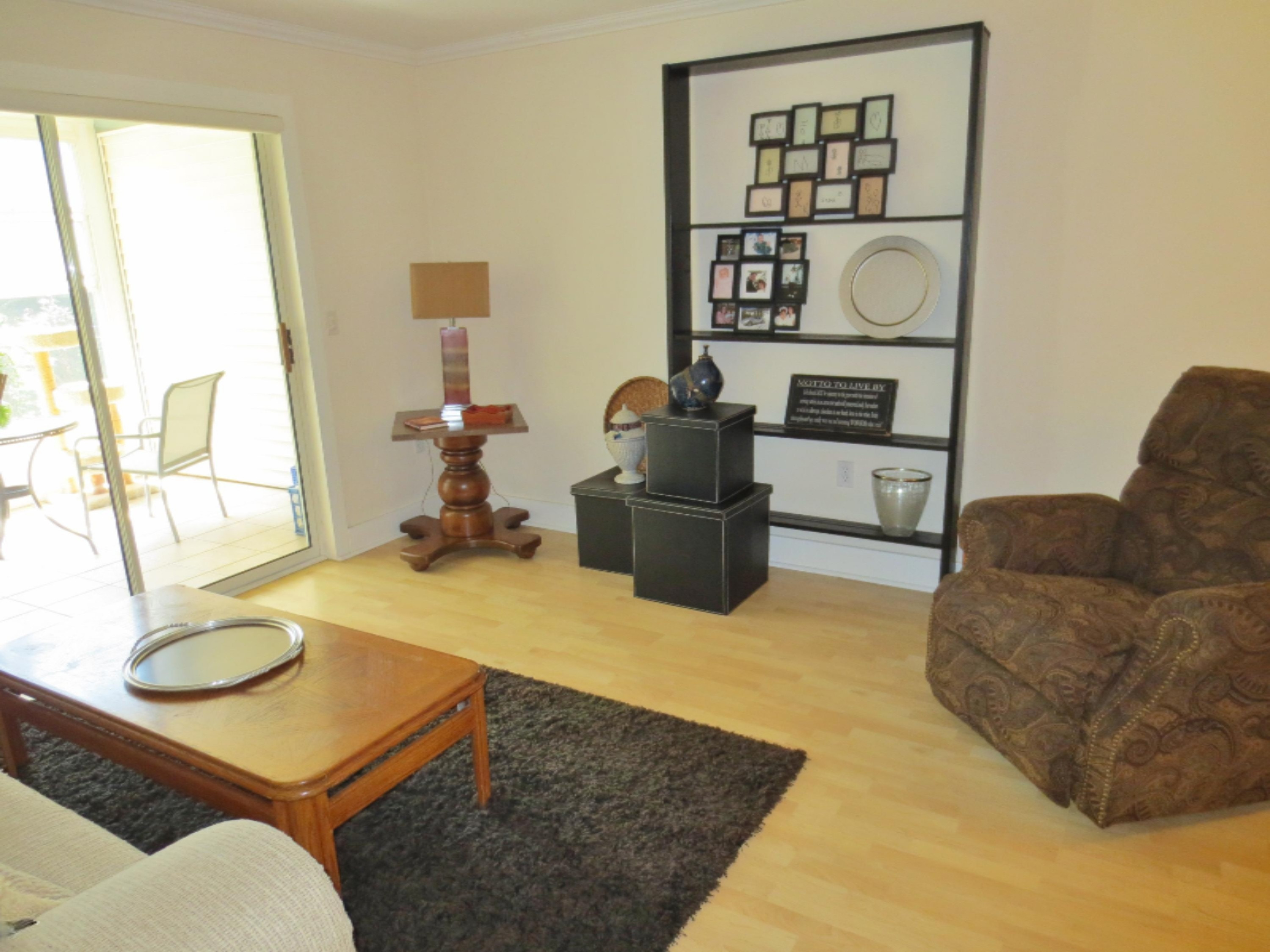 18400 North Ridge Court, Unit 1 Spring Lake, MI 49456 - Photo 10 of 17 Living Rm