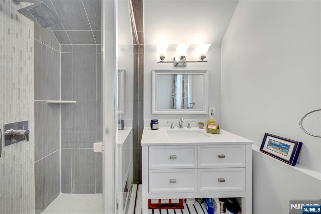 149 Elm Avenue Hackensack, NJ 07601 - Photo 16 of 23