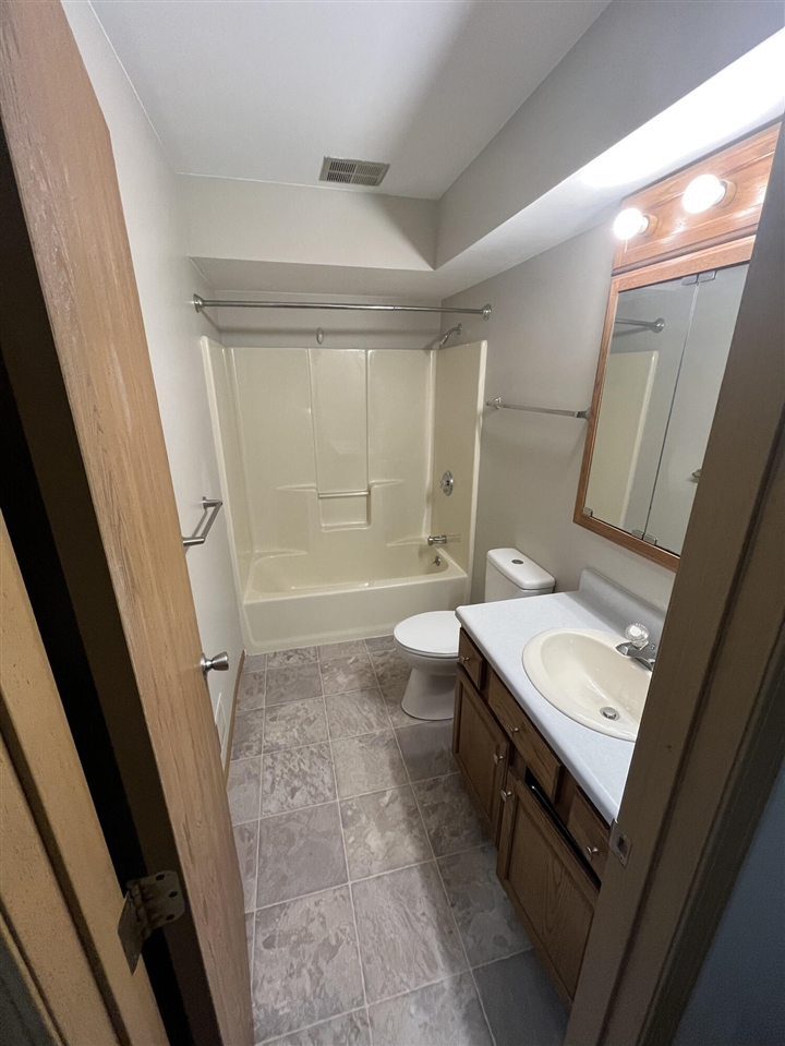 6940 Shattuck Road Saginaw, MI 48603 - Photo 18 of 19 Gallery Image 18