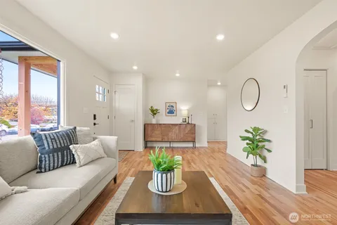 $675,000 | 2111 Franklin Street, Bellingham, WA 98225