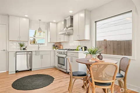 $675,000 | 2111 Franklin Street, Bellingham, WA 98225