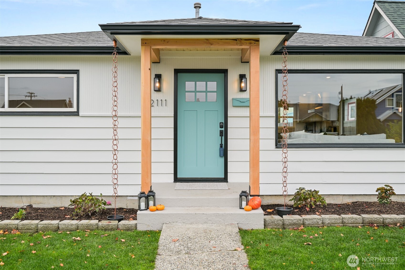 2111 Franklin Street Bellingham, WA 98225 - Photo 30 of 39 a view of front door of the house with a yard