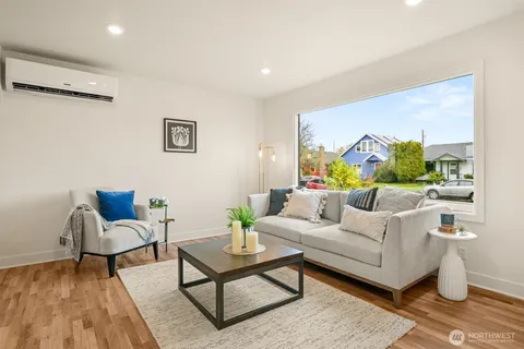 $675,000 | 2111 Franklin Street, Bellingham, WA 98225