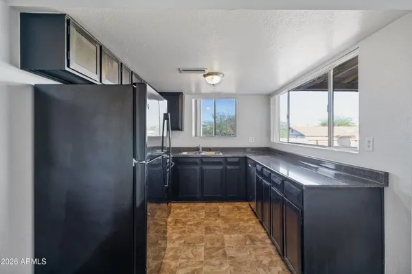 $2,100 | 13027 North 28th Street, Phoenix, AZ 85032