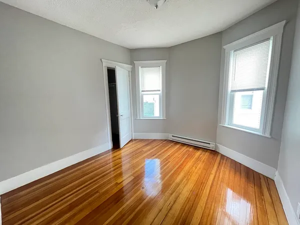 $3,500 | 48 Mora Street, Unit 2, Boston, MA 02124
