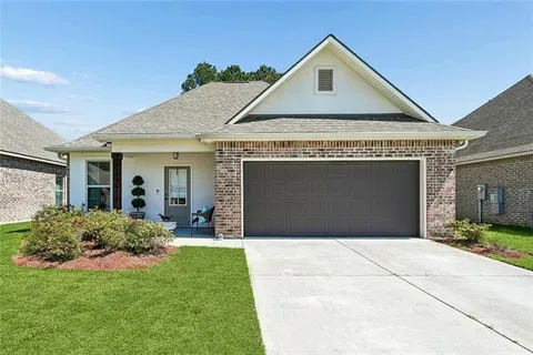 $354,900 | 756 Jackson Court, Madisonville, LA 70447