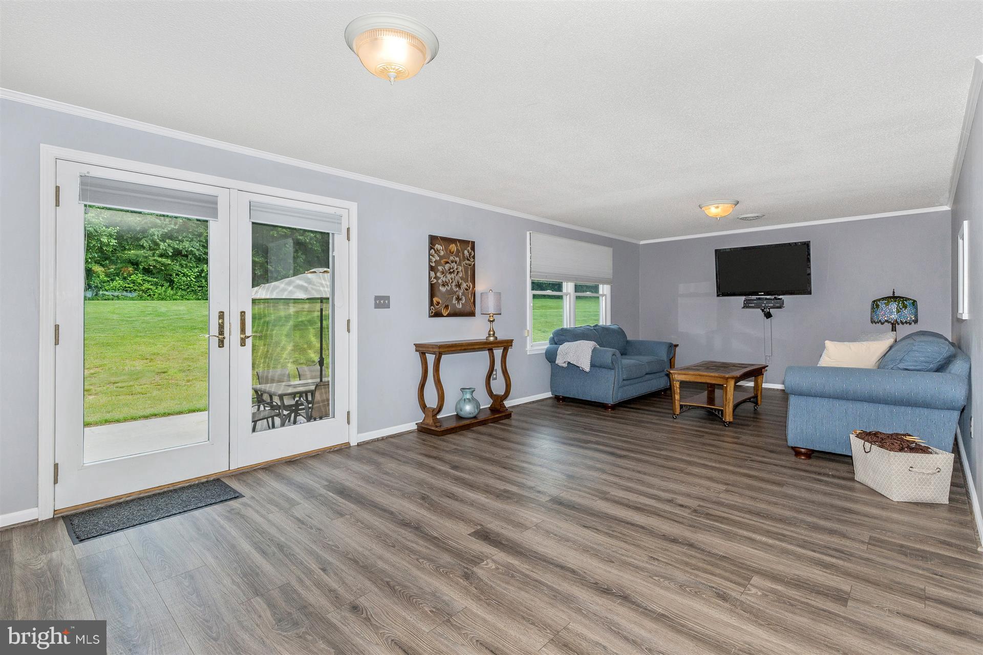 7957 Hollow Road Middletown, MD 21769 - Photo 12 of 30 Family Room