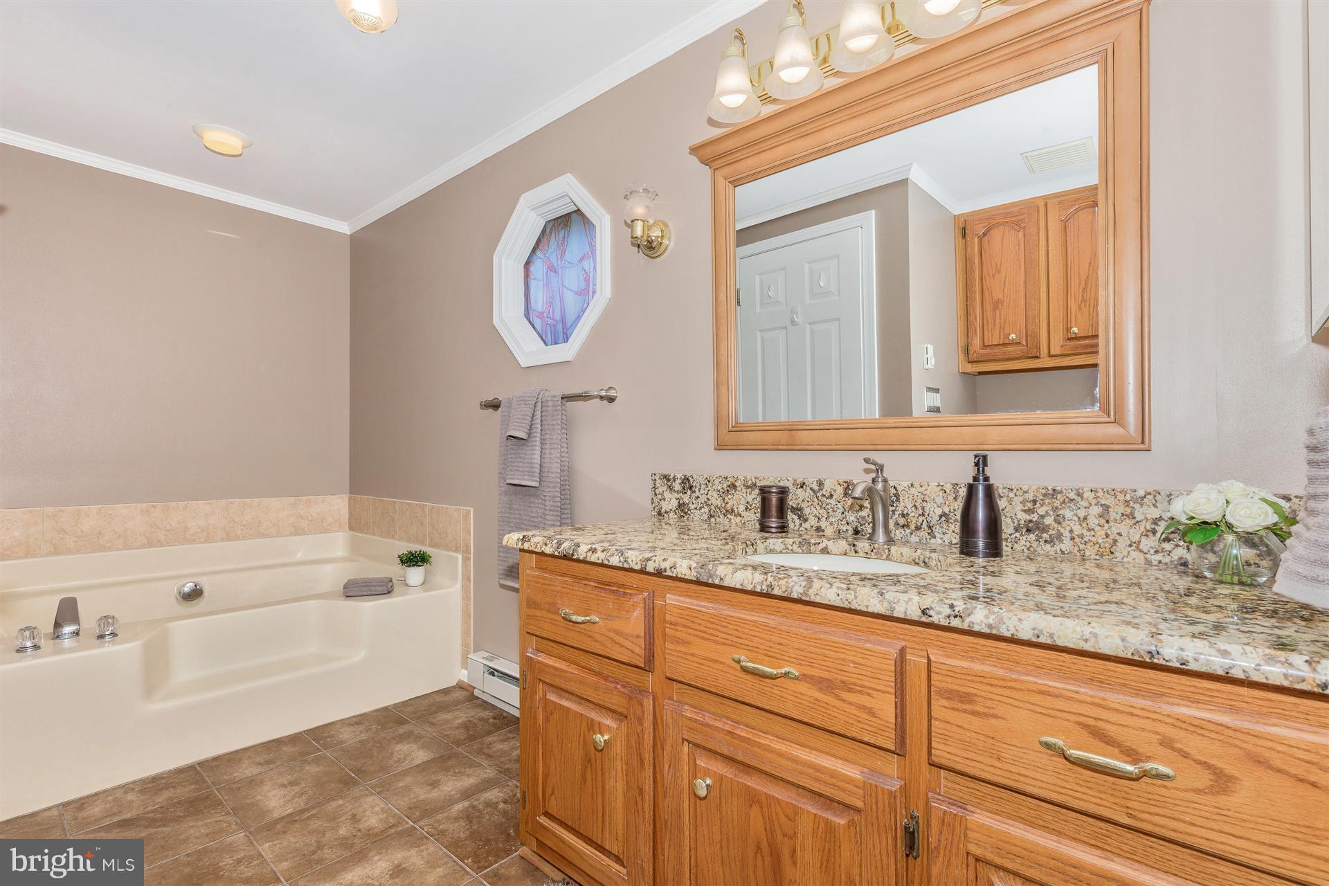7957 Hollow Road Middletown, MD 21769 - Photo 14 of 30 Bath (Master)