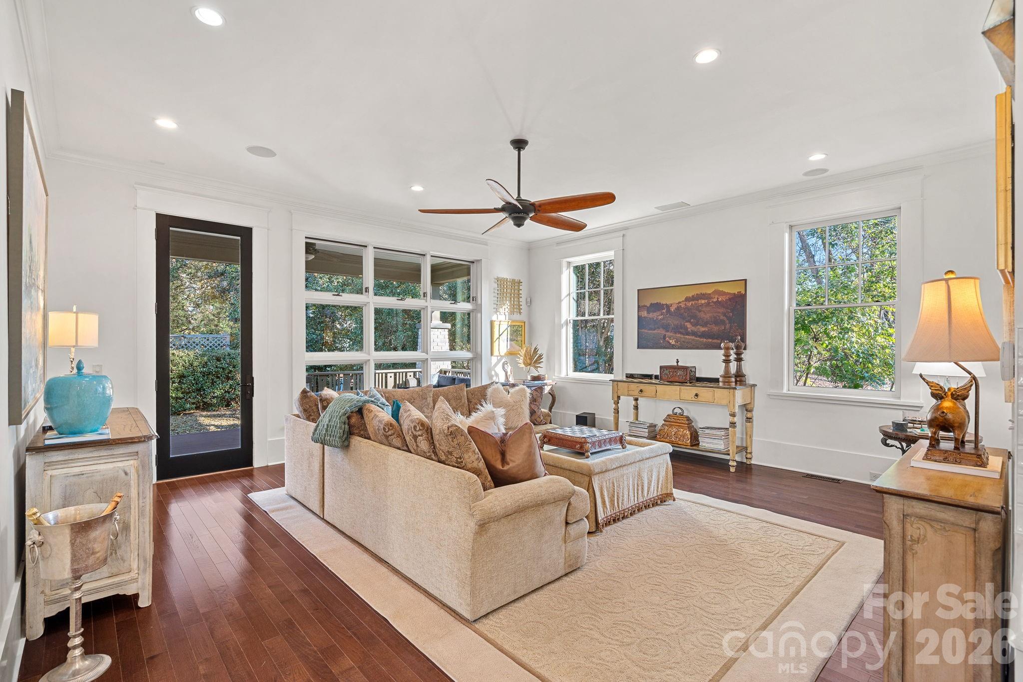 206 Meadowbrook Road Charlotte, NC 28211 - Photo 15 of 48