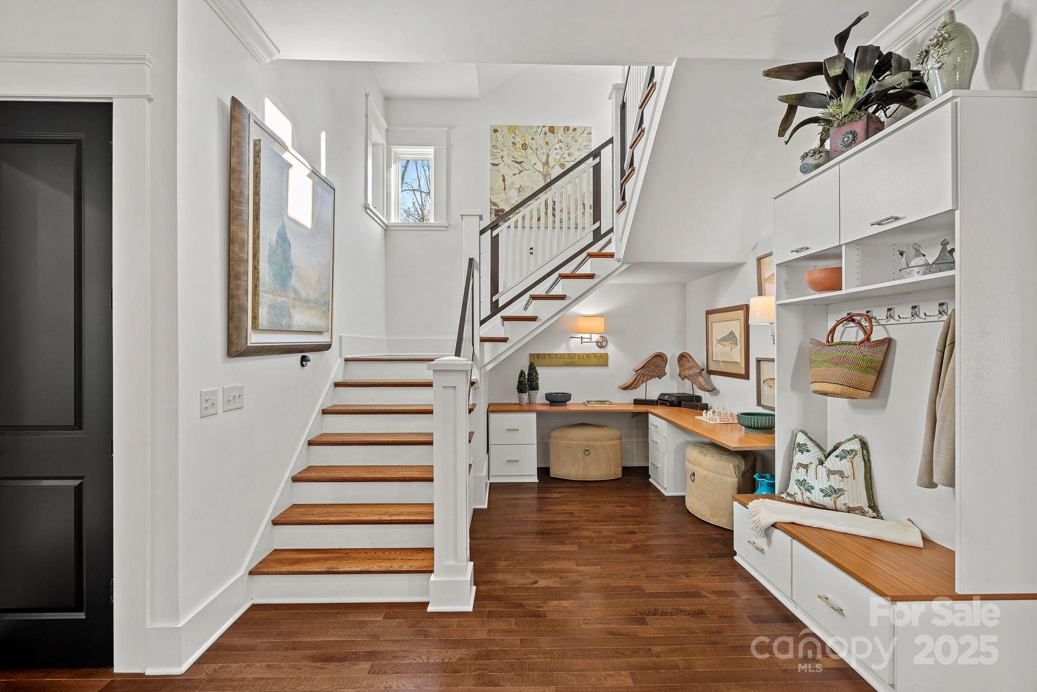 206 Meadowbrook Road Charlotte, NC 28211 - Photo 19 of 48 a view of entryway and hall with wooden floor