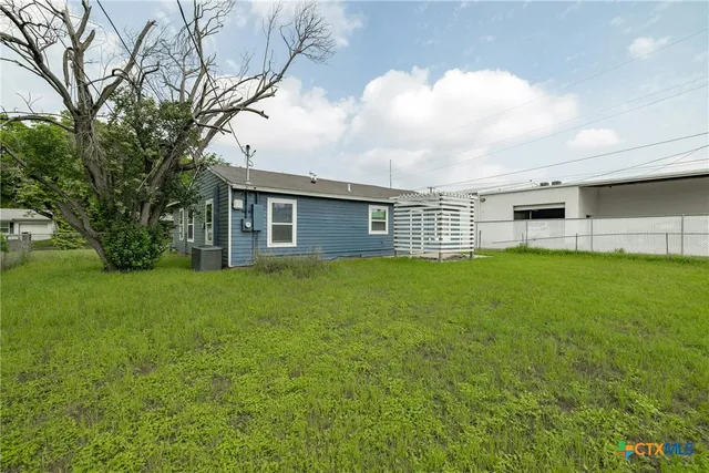 $1,200 | 810 Crockett Drive, Killeen, TX 76541