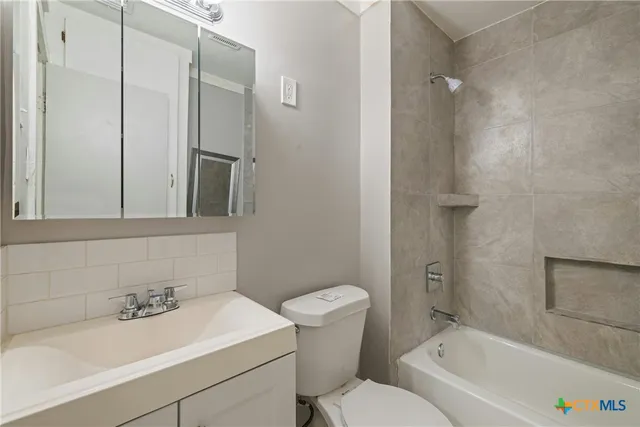 $1,200 | 810 Crockett Drive, Killeen, TX 76541