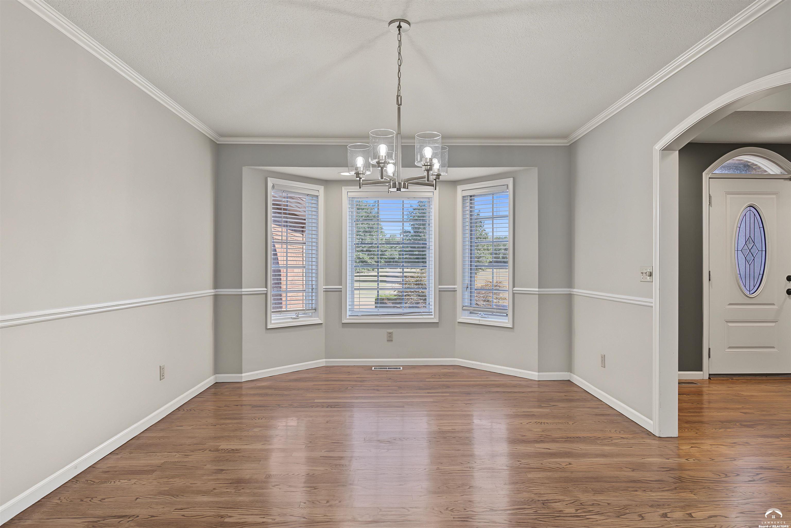 1071 East 1400th Road Lawrence, KS 66046 - Photo 7 of 64 Gallery Image 7