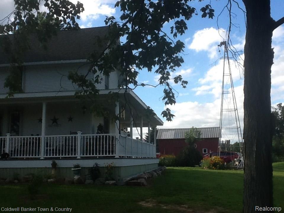 7810 Territorial Road Munith, MI 49259 - Photo 9 of 36 IMG_0224.JPG