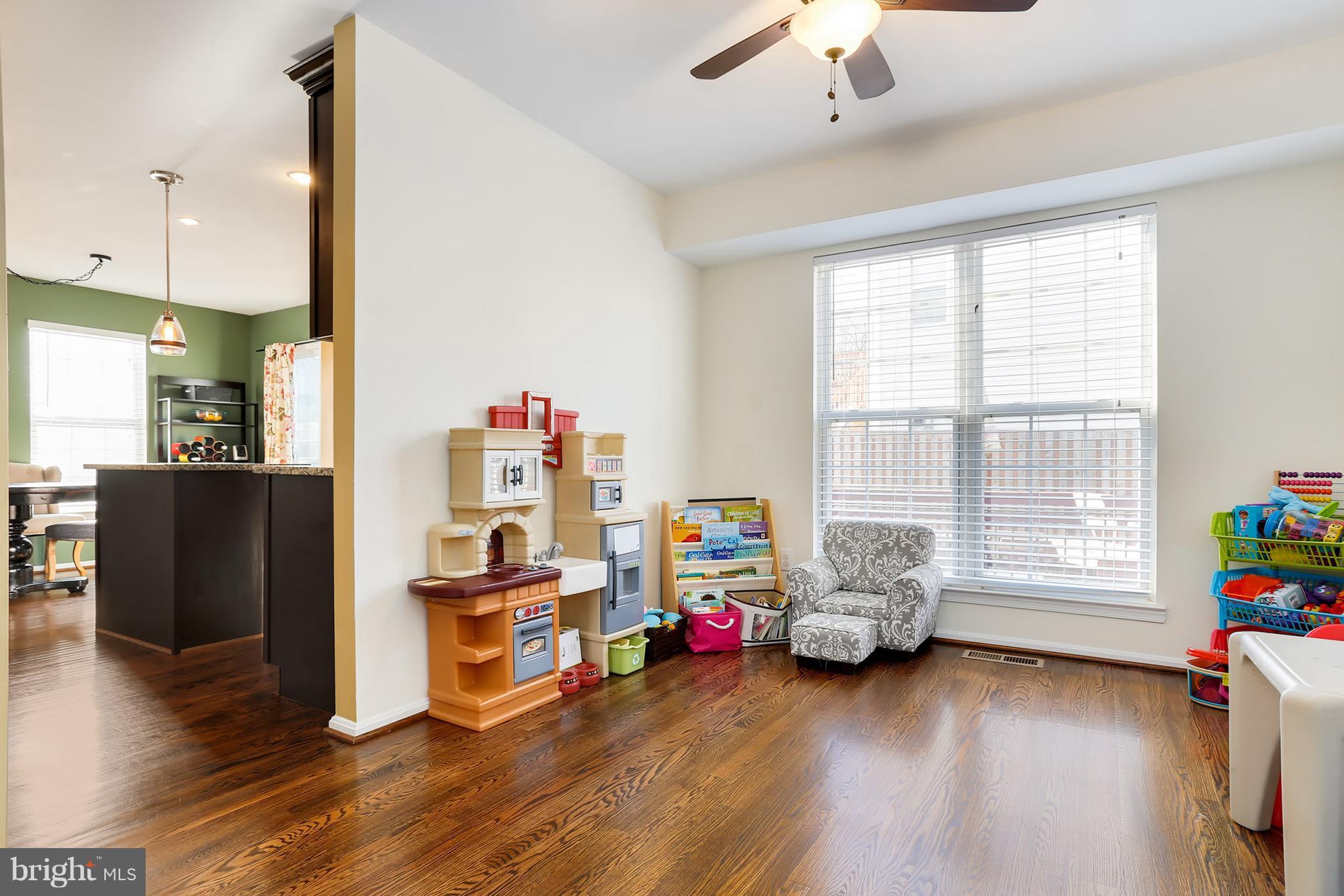 6454 Forest Road Cheverly, MD 20785 - Photo 6 of 30 Dining Room