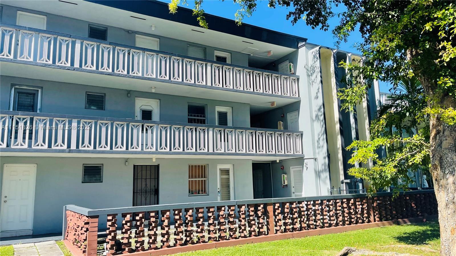 Second Forum Condominium North Miami Beach, FL 33179 - Photo 3 of 12 a view of a house with a porch