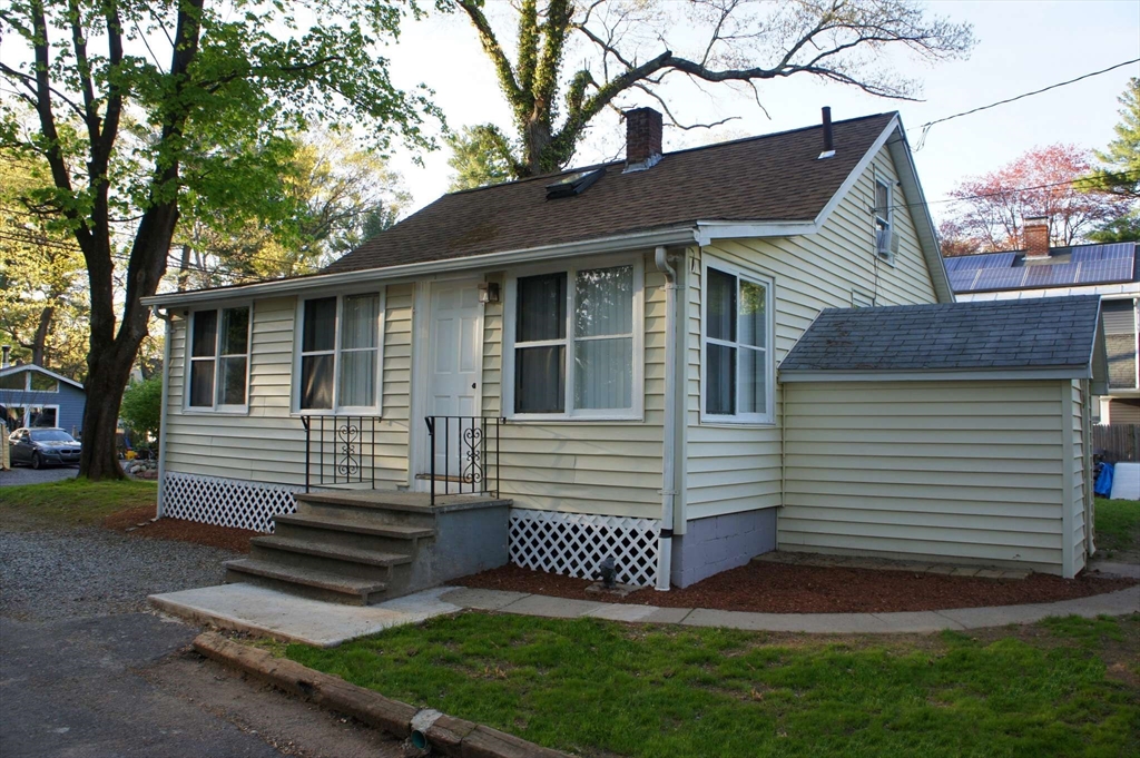 32 Birch Road Natick, MA 01760 - Photo 6 of 35