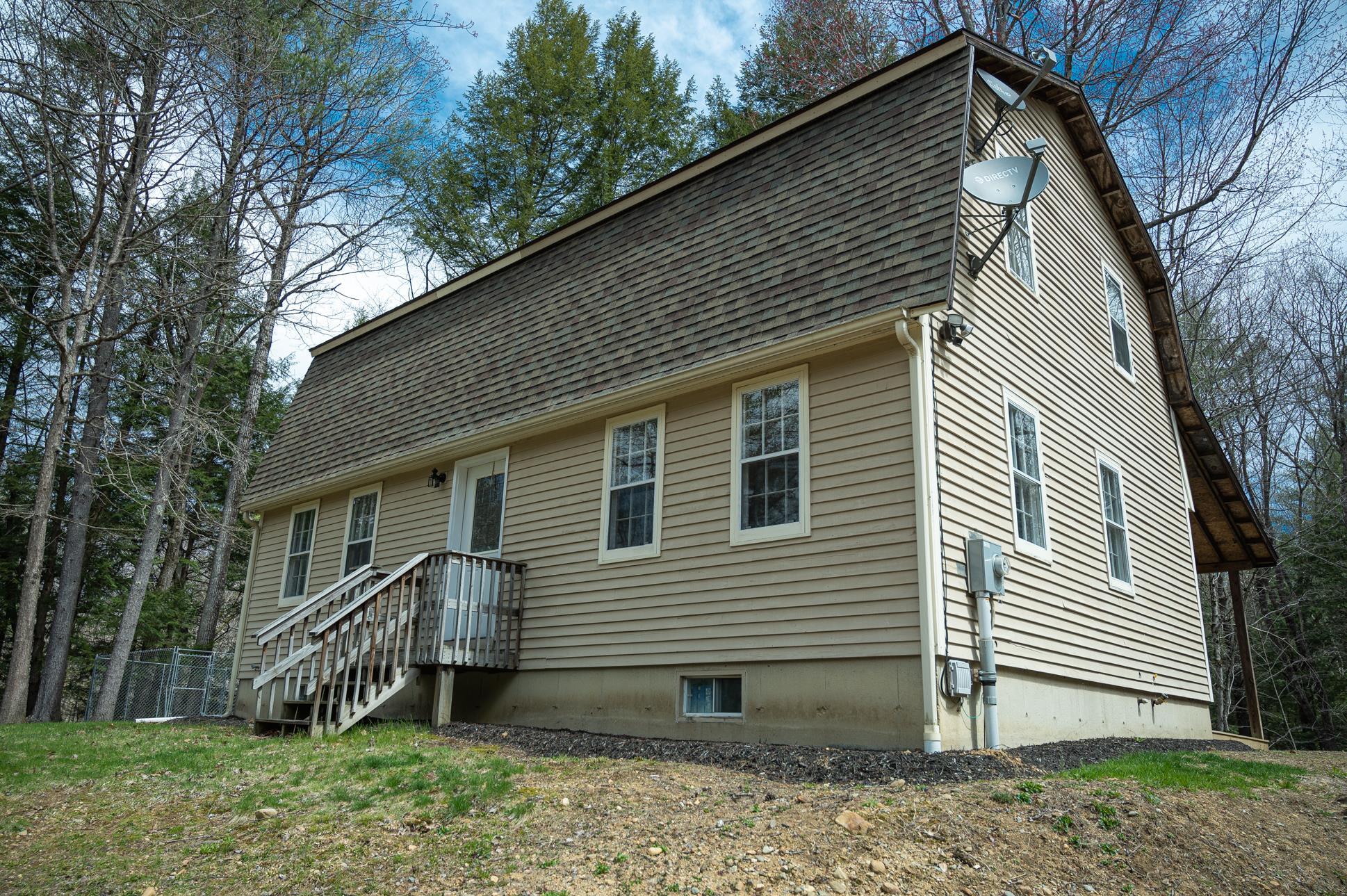 124 Horne Road Belmont, NH 03220 - Photo 2 of 33