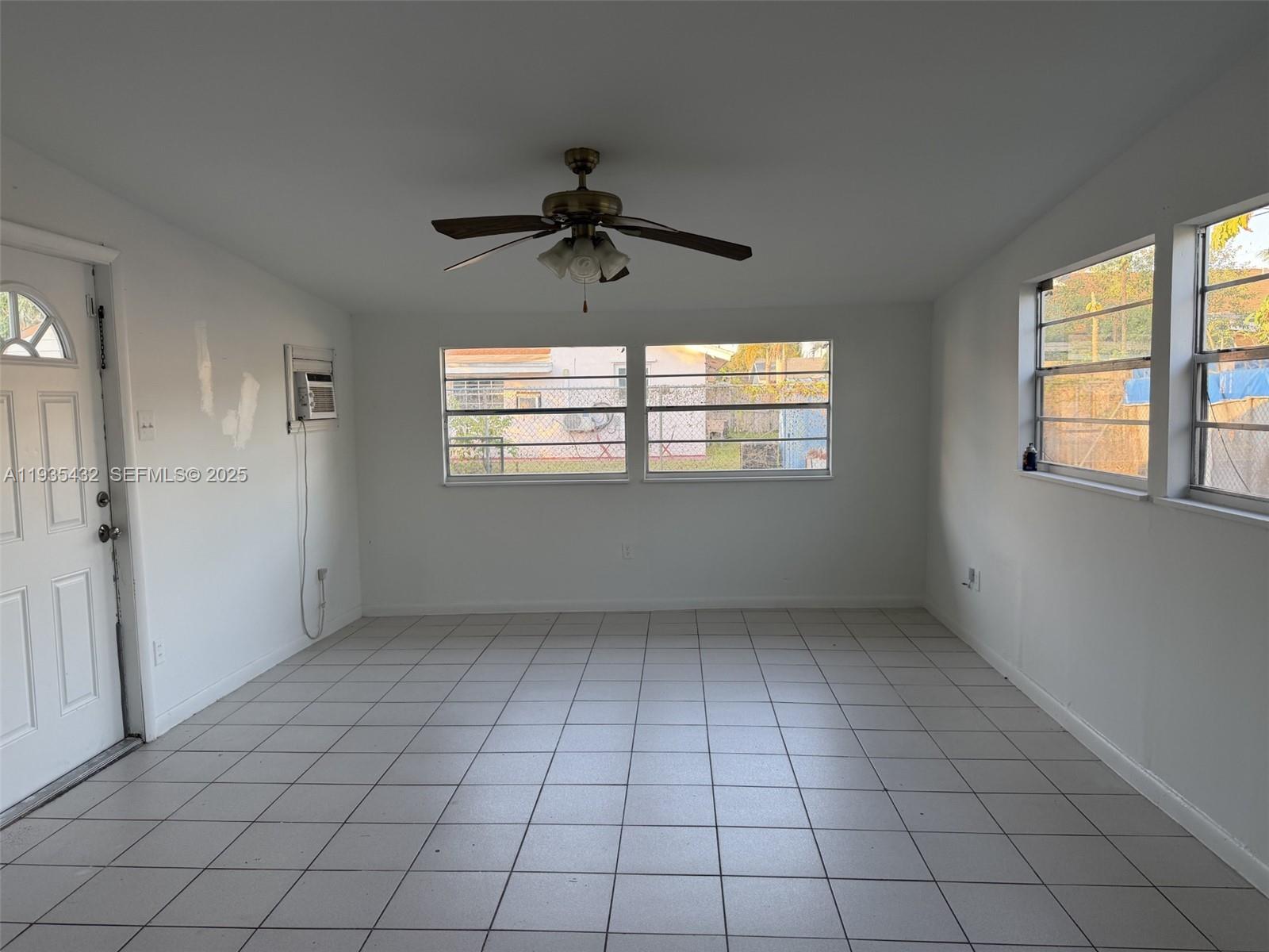 16227 Southwest 305th Street Homestead, FL 33033 - Photo 5 of 10