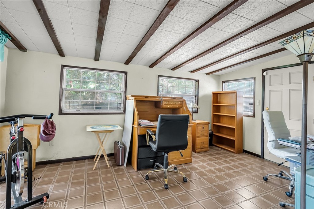 3085 Flanders Road Riverside, CA 92507 - Photo 8 of 23 a view of a room with gym equipment