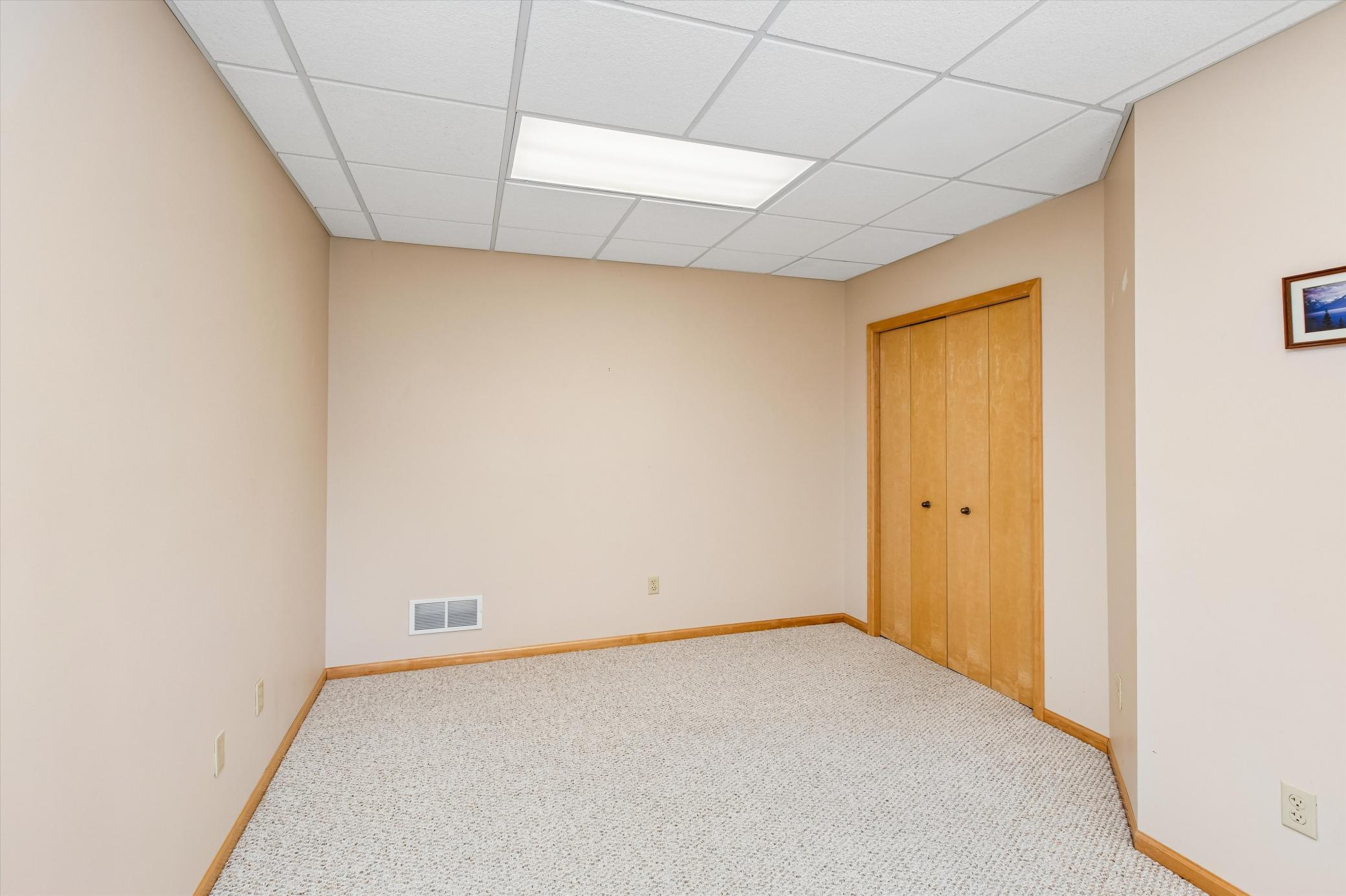 8906 Almquist Way Inver Grove Heights, MN 55077 - Photo 34 of 50 Gallery Image 34