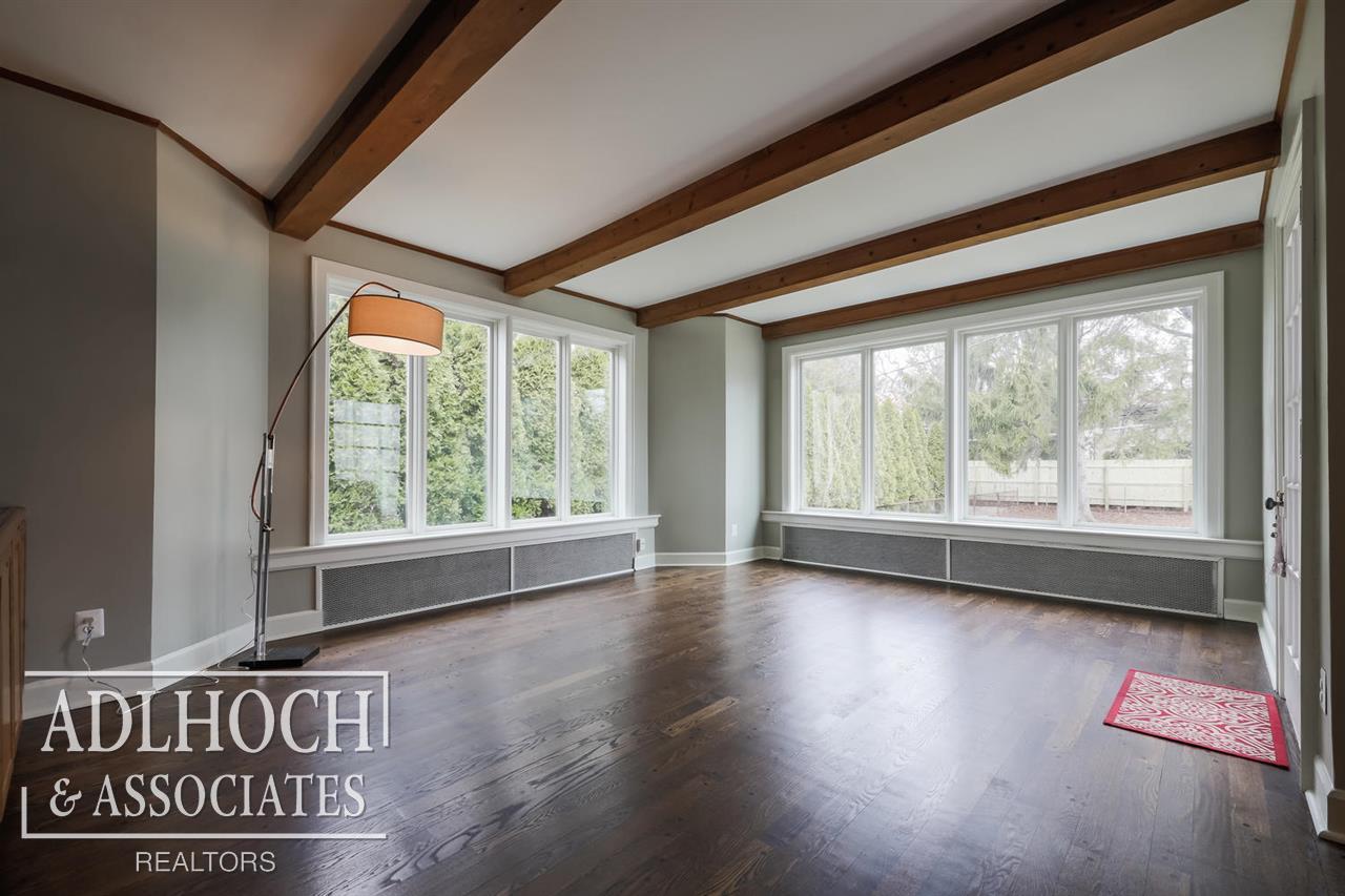 1014 Yorkshire Road Grosse Pointe Park, MI 48230 - Photo 15 of 52
