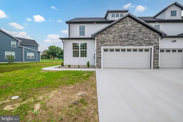 $475,000 | 3 Valhalla Court, Dover, DE 19904