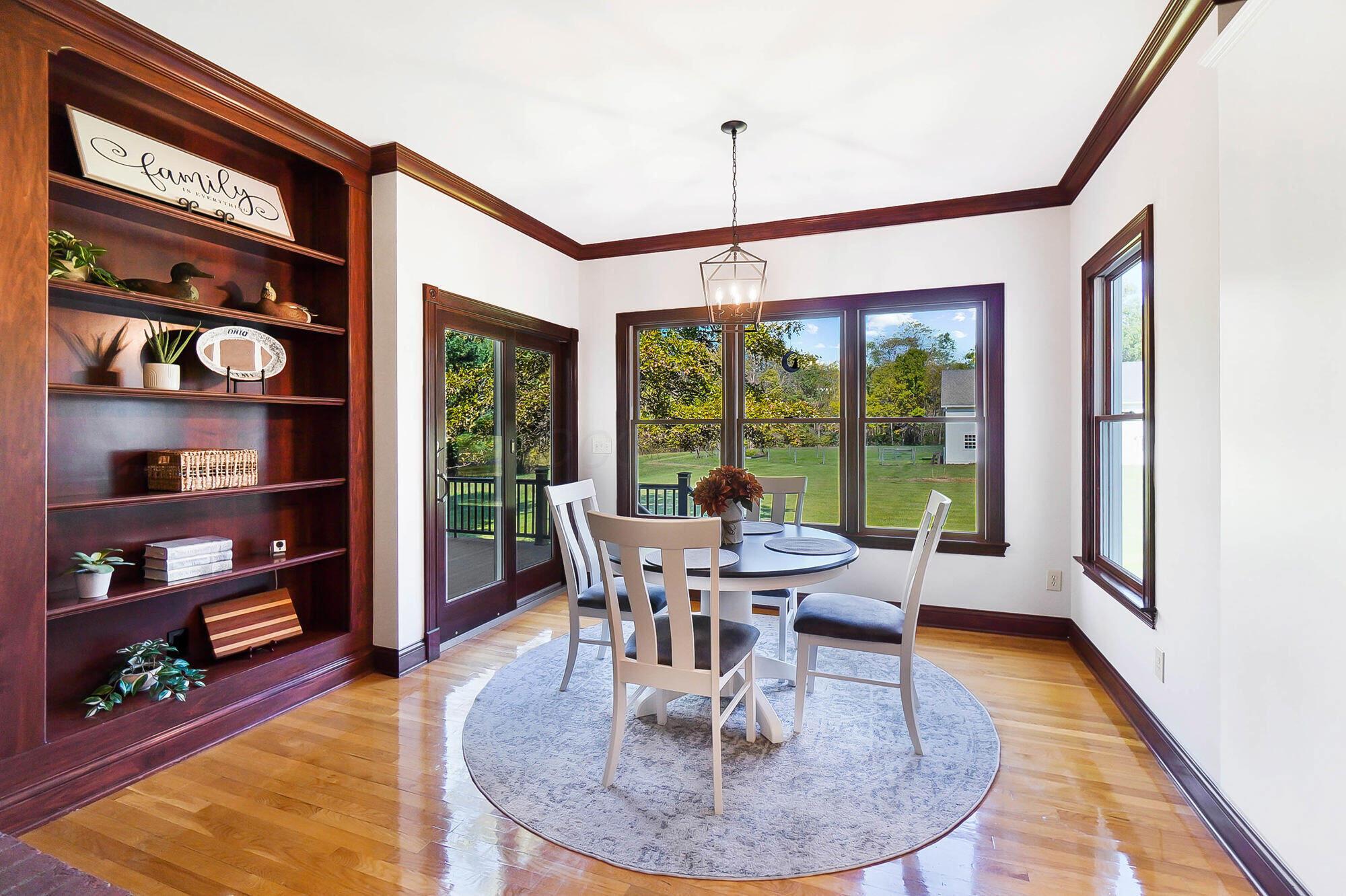 5582 Plantation Road Sunbury, OH 43074 - Photo 33 of 107 Dinette