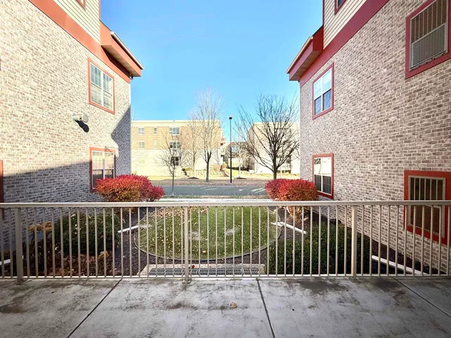 $259,900 | 955 Liberty Boulevard, Unit 104, Sun Prairie, WI 53590