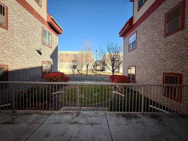 $269,900 | 955 Liberty Boulevard, Unit 104, Sun Prairie, WI 53590